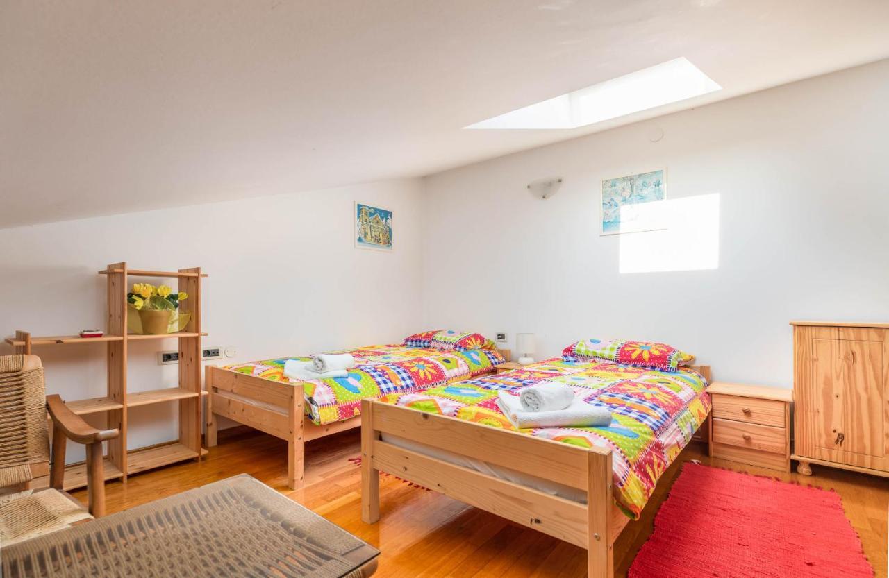Apartment Villa Nera プーラ エクステリア 写真